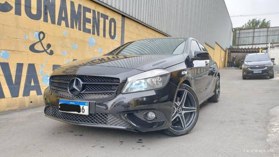 MERCEDES-BENZ A 200 1.6 TURBO URBAN 16V GASOLINA 4P AUTOMÁTICO MERCEDES-BENZ A 200 1.6 TURBO URBAN 16V GASOLINA 4P AUTOMÁTICO